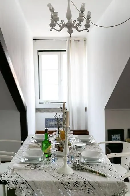 아파트 Best Location Spacious Charming 2 Rooms Great Views 리스본 포르투갈
