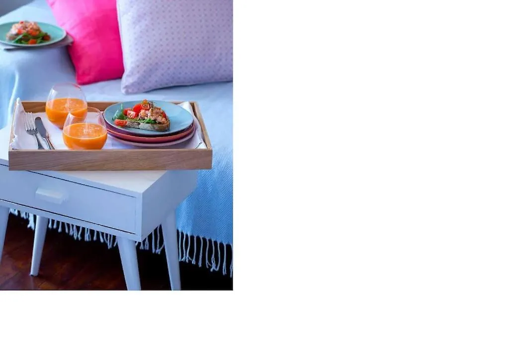 아파트 Best Location Spacious Charming 2 Rooms Great Views 리스본