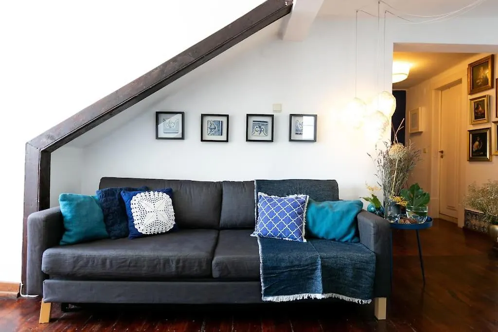 Best Location Spacious Charming 2 Rooms Great Views 리스본 0*,  포르투갈